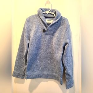Boys size 6-7 blue sweater